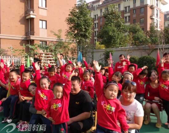 山東淄博紅纓盛世康城幼兒園舉辦慶國(guó)慶活動(dòng)