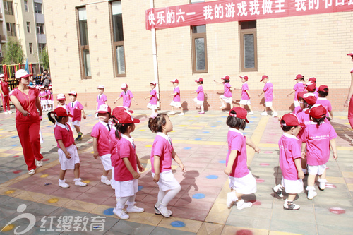 寧夏靈武紅纓童樂華庭幼兒園舉辦慶“六一”活動(dòng)