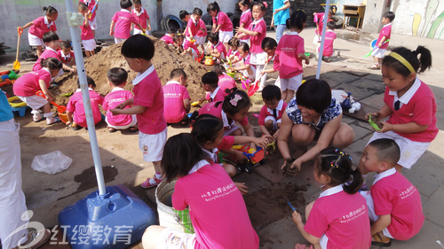 山東壽光紅纓愛心雙語幼兒園舉辦六一活動